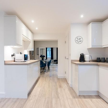 רדהיל Luxury Living Away From Home מראה חיצוני תמונה