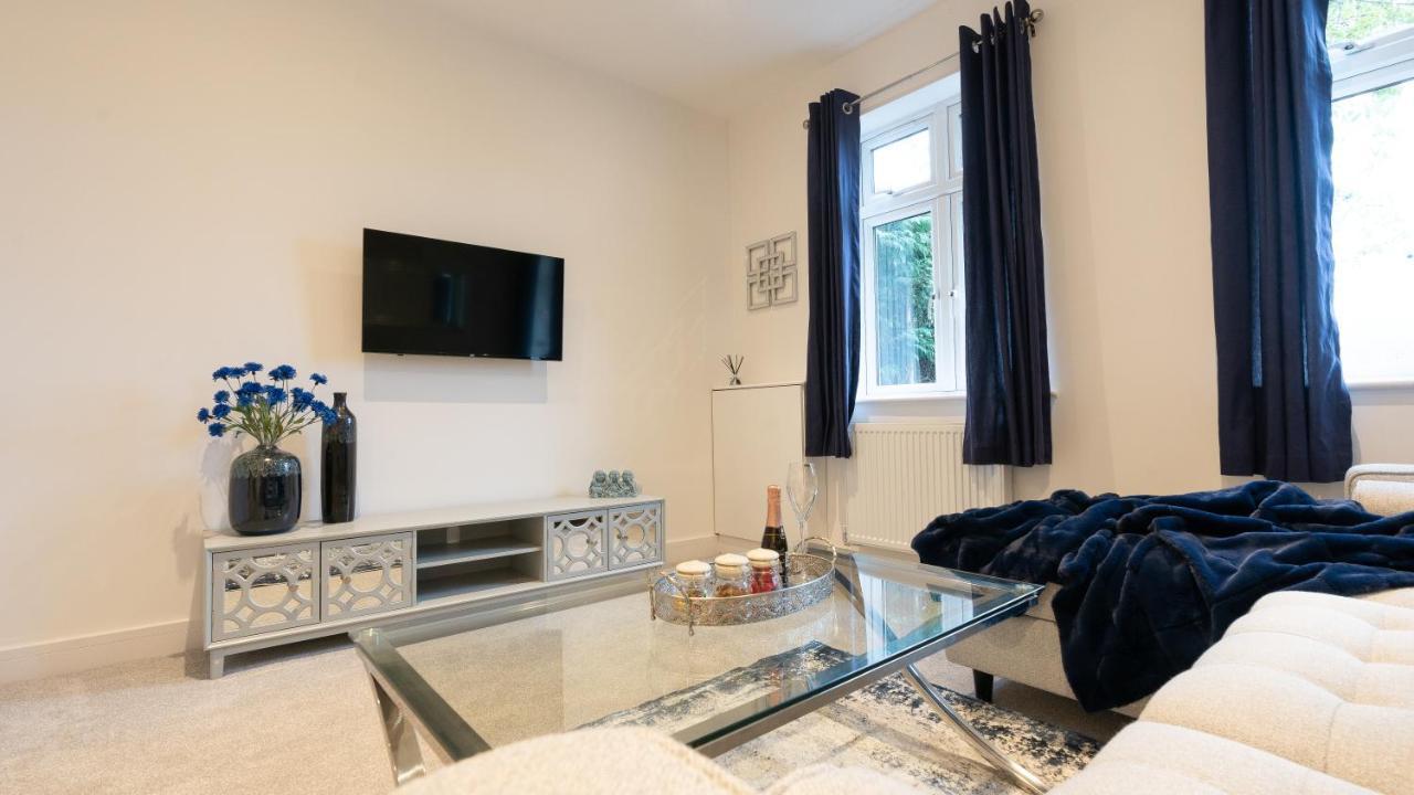 רדהיל Luxury Living Away From Home מראה חיצוני תמונה